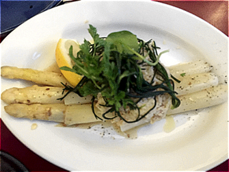 ParisUpdate-PetitKeller-restaurant-asparagus