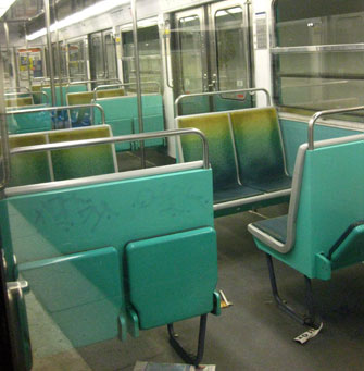 Paris Update Metro-6-line-interior