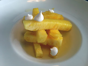 ParisUpdate Maison F restaurant pineapple
