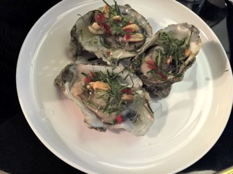 ParisUpdate-Gros-restuarant-oysters