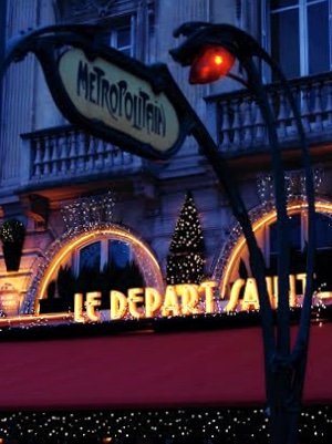 ParisUpdate-Christmas-Paris-Metro-AudreyOReilly