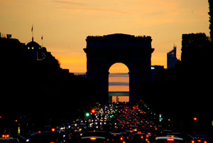 Paris Update arc-de-triomphe-Sunset