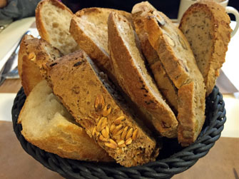 ParisUpdate-Twinkie-restaurant-bread