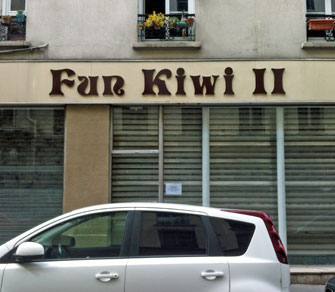 Paris Update Shop Signs Fun Kiwi II