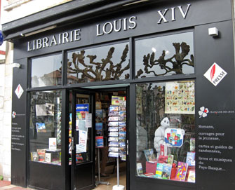 Paris Update Shop Signs Librairie-Louis-XIV