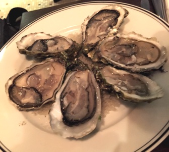 ParisUpdate-Mazenay-restaurant-oysters