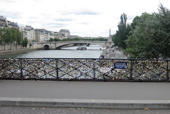 Paris Update Love Locks General View