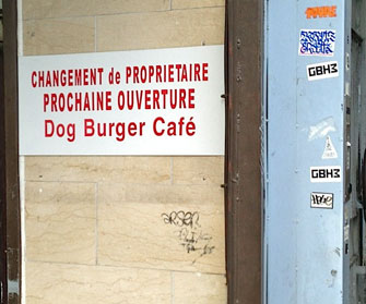 Paris Upate Dog-Burger-Cafe