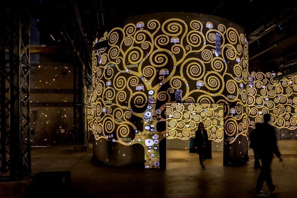 The immersive exhibition "Gustav Klimt" at the Atelier des Lumières in Paris © Culturespaces/E. Spille