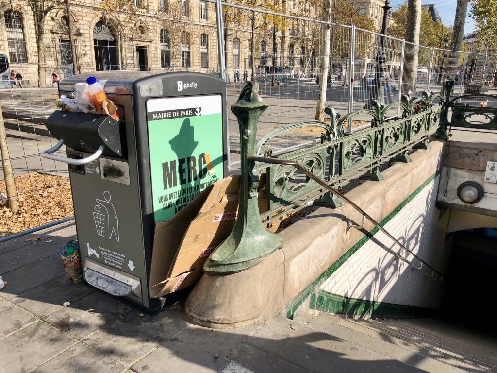 Paris Street Furniture Breakdown