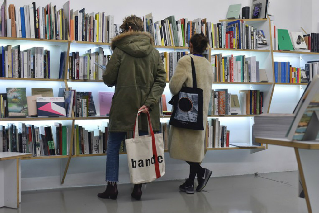 The giftshop of the Swiss Cultural Centre.