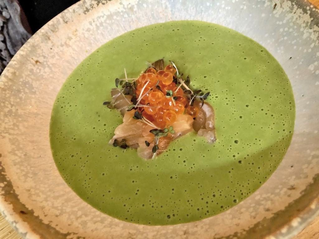 Robert restaurant, green asparagus soup with marinated salmon and salmon roe