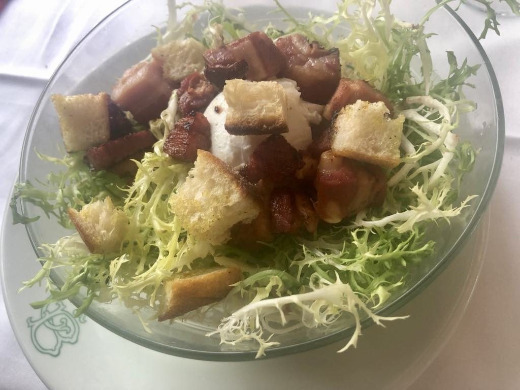 Frisée aux lardons.