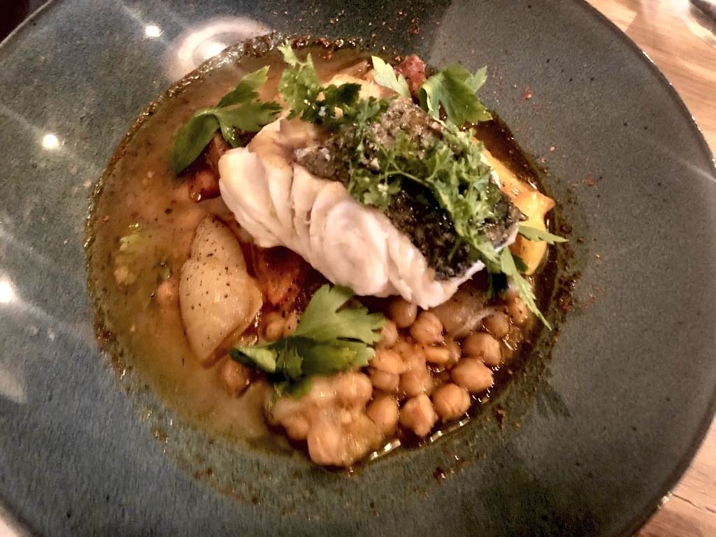 Hake with chickpeas.