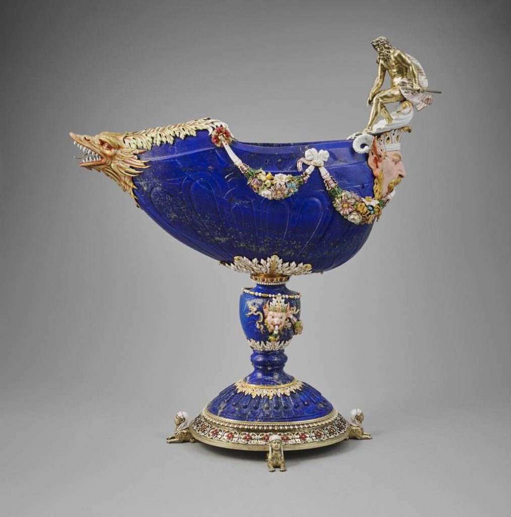 Sixteenth-century lapis-lazuli vessel from Italy or France. © Musée du Louvre (dist. RmnGP)/Thierry Ollivier.