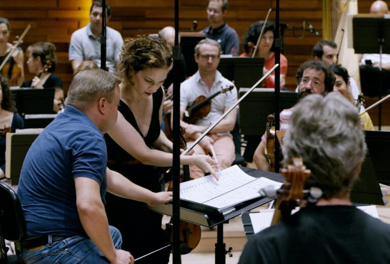 Review of "Hilary Hahn Paris " Paris Update