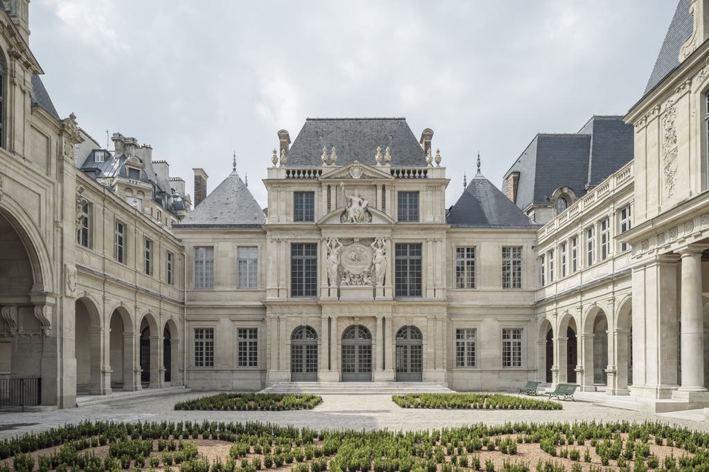 The Cour des Drapiers at the newly renovated Musée Carnavalet–Histoire de Paris. © Cyrille Weiner