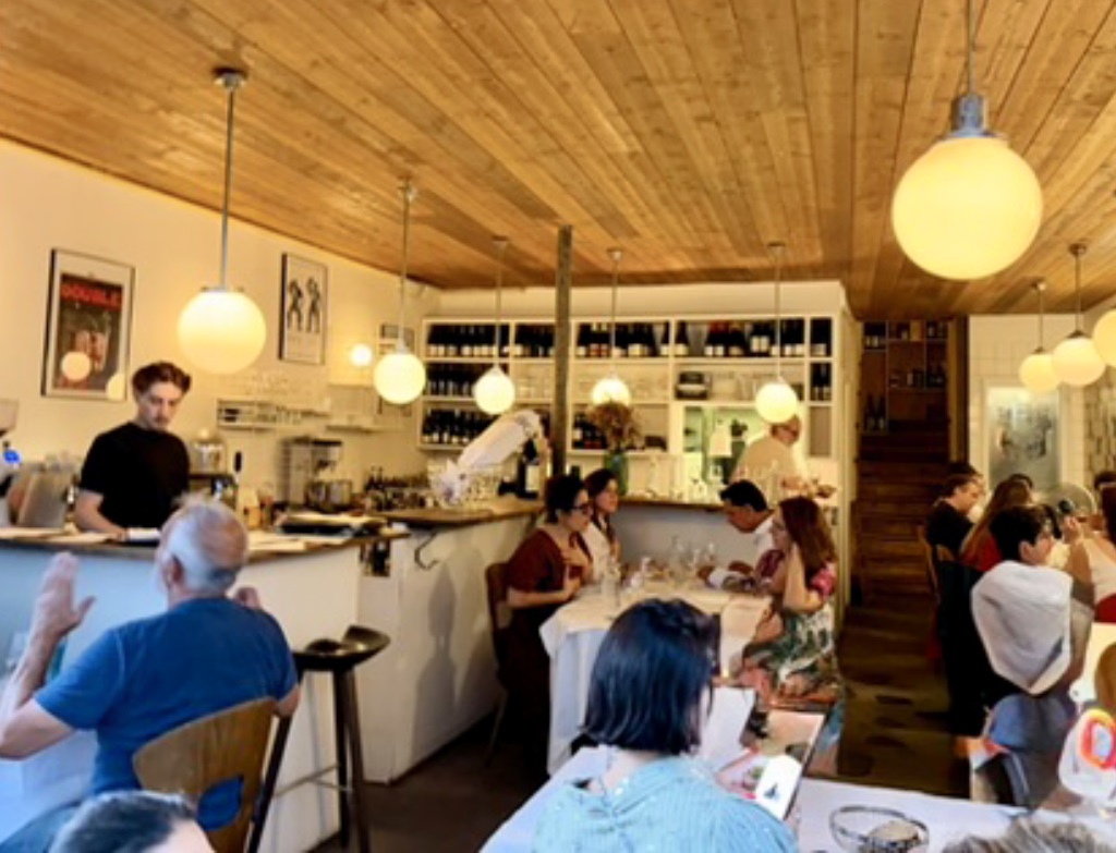 Le Savarin Restaurant